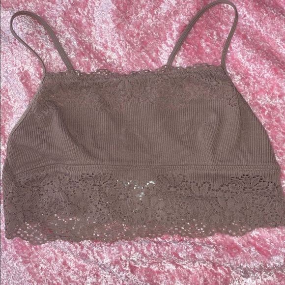 Laced cropped top - Picture 2 of 4